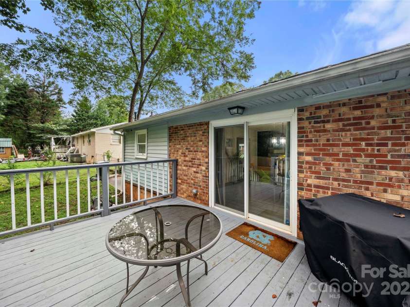 4416 Dawnwood Drive, Gastonia, NC 28056.  MLS# CAR4289964, YatesRealty ID 32637. 