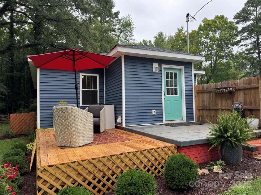 1760 Shearers Road, Davidson, NC 28036.  MLS# CAR4290008, YatesRealty ID 32638. Patio/Deck Area