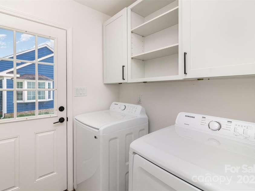 5234 Bellflower Lane, Charlotte, NC 28227.  MLS# CAR4275982, YatesRealty ID 32639. 