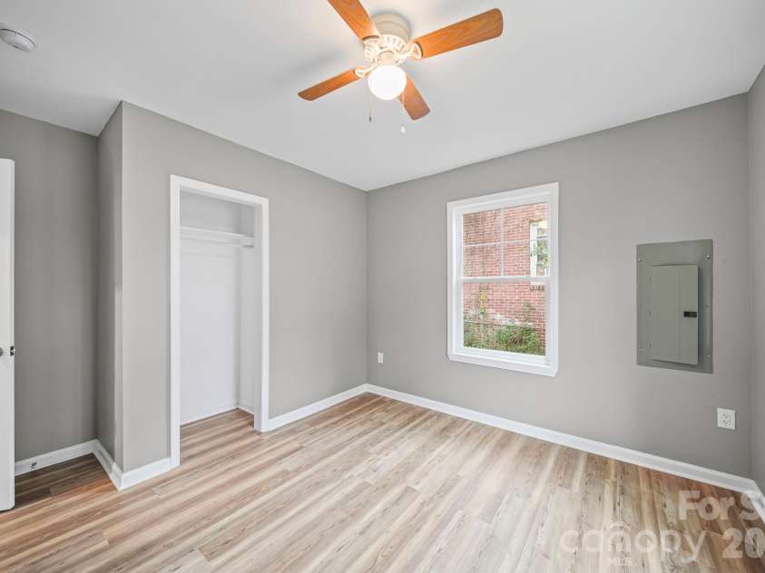4913 Jones Street, Columbia, SC 29203.  MLS# CAR4336641, YatesRealty ID 3264. Primary Bedroom View 2