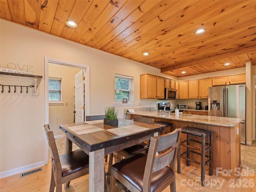 210 Tanner Trail, Waynesville, NC 28785.  MLS# CAR4396483, YatesRealty ID 32640. 
