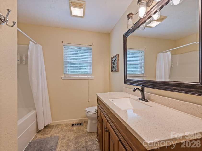 210 Tanner Trail, Waynesville, NC 28785.  MLS# CAR4396483, YatesRealty ID 32640. 