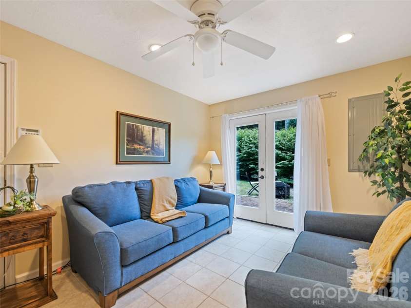 210 Tanner Trail, Waynesville, NC 28785.  MLS# CAR4396483, YatesRealty ID 32640. 