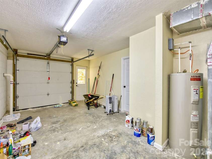 210 Tanner Trail, Waynesville, NC 28785.  MLS# CAR4396483, YatesRealty ID 32640. 