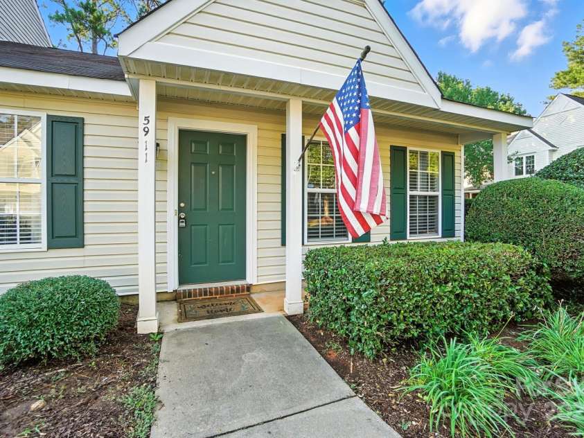 5911 Moose Lane, Charlotte, NC 28269.  MLS# CAR4289850, YatesRealty ID 32640. 