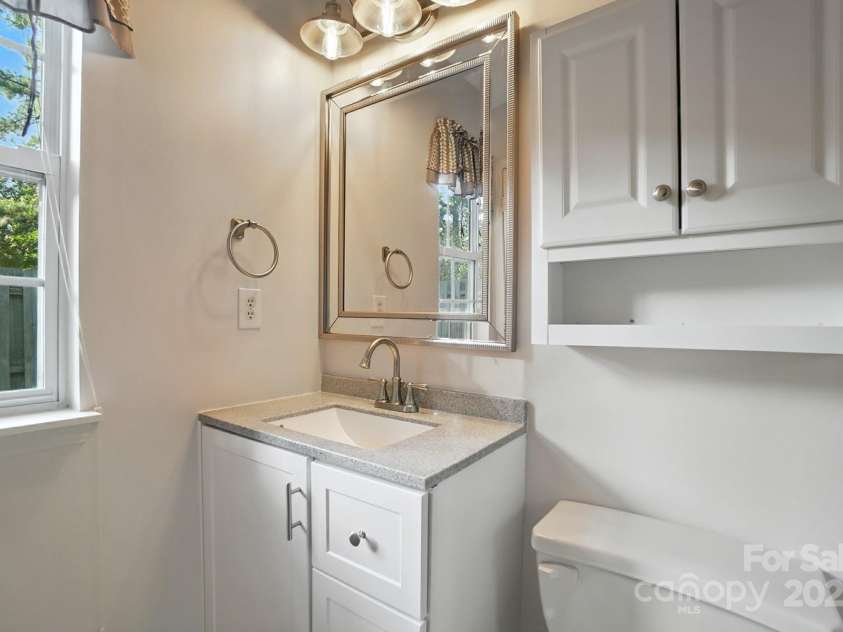 5911 Moose Lane, Charlotte, NC 28269.  MLS# CAR4289850, YatesRealty ID 32640. 