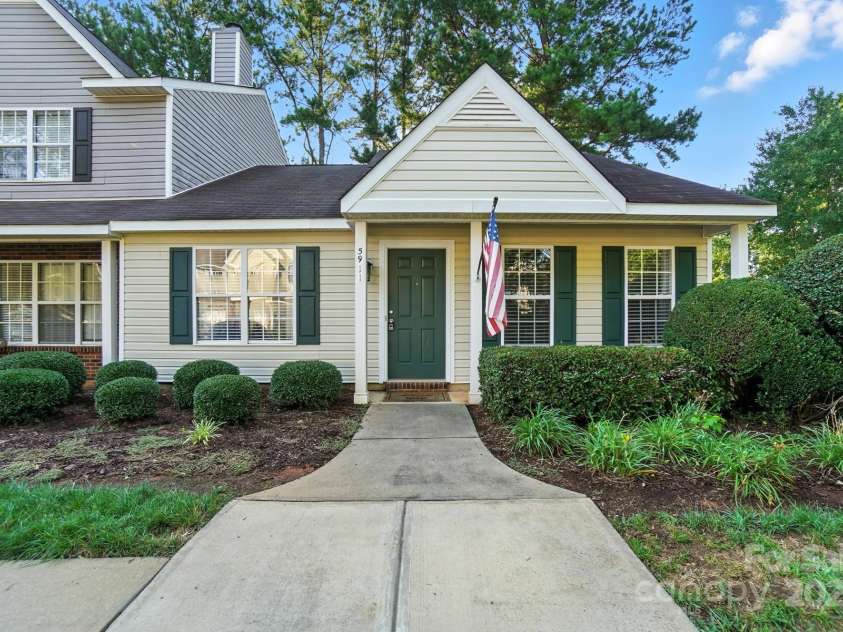 5911 Moose Lane, Charlotte, NC 28269.  MLS# CAR4289850, YatesRealty ID 32640. 