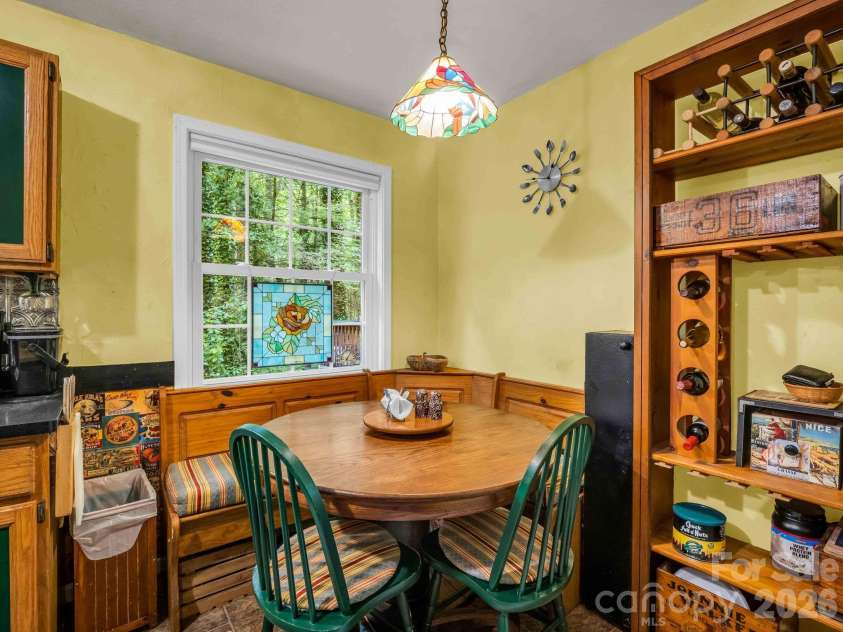 115 Cinnamon Way, Flat Rock, NC 28731.  MLS# CAR4391991, YatesRealty ID 32641. 