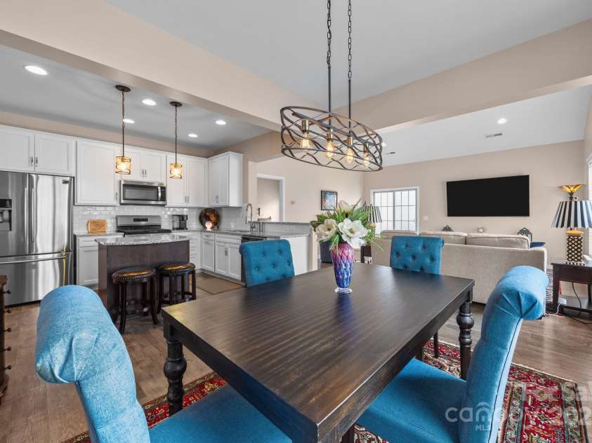 3088 Hartson Pointe Drive, Fort Mill, SC 29707.  MLS# CAR4290654, YatesRealty ID 32641. 