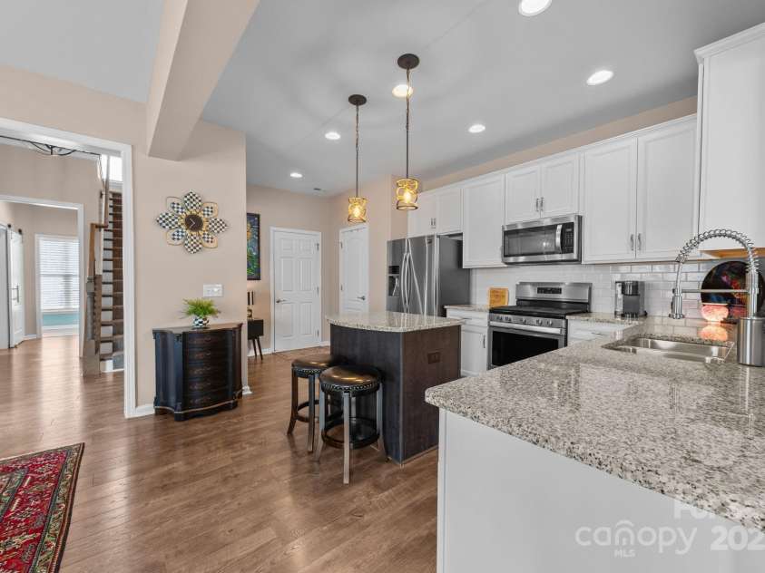 3088 Hartson Pointe Drive, Fort Mill, SC 29707.  MLS# CAR4290654, YatesRealty ID 32641. 