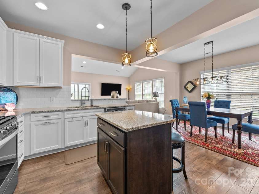 3088 Hartson Pointe Drive, Fort Mill, SC 29707.  MLS# CAR4290654, YatesRealty ID 32641. 