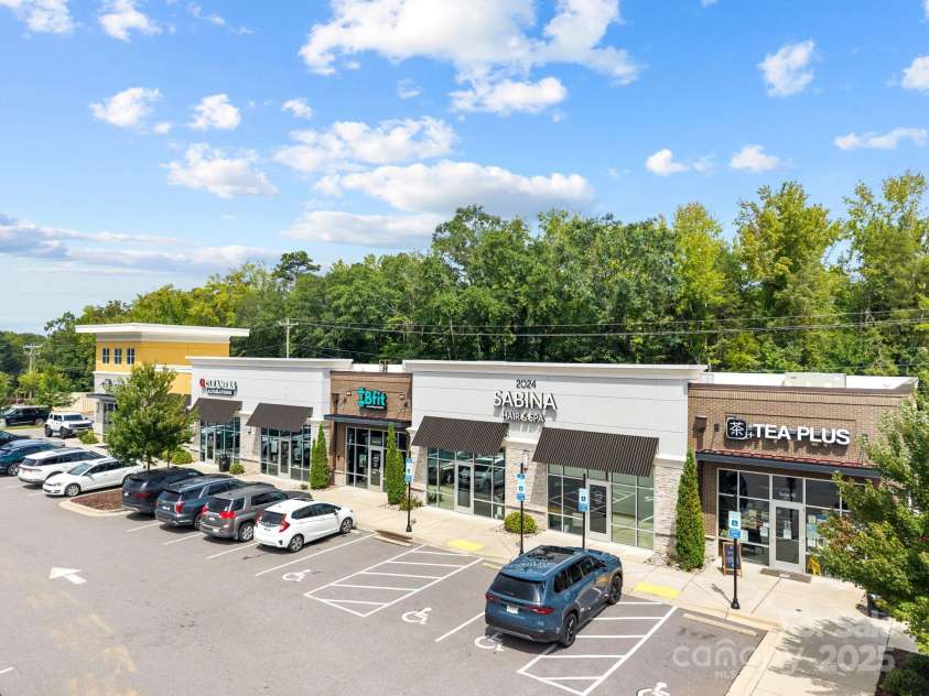 3088 Hartson Pointe Drive, Fort Mill, SC 29707.  MLS# CAR4290654, YatesRealty ID 32641. 