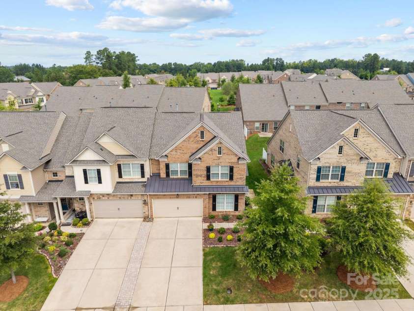 3088 Hartson Pointe Drive, Fort Mill, SC 29707.  MLS# CAR4290654, YatesRealty ID 32641. 