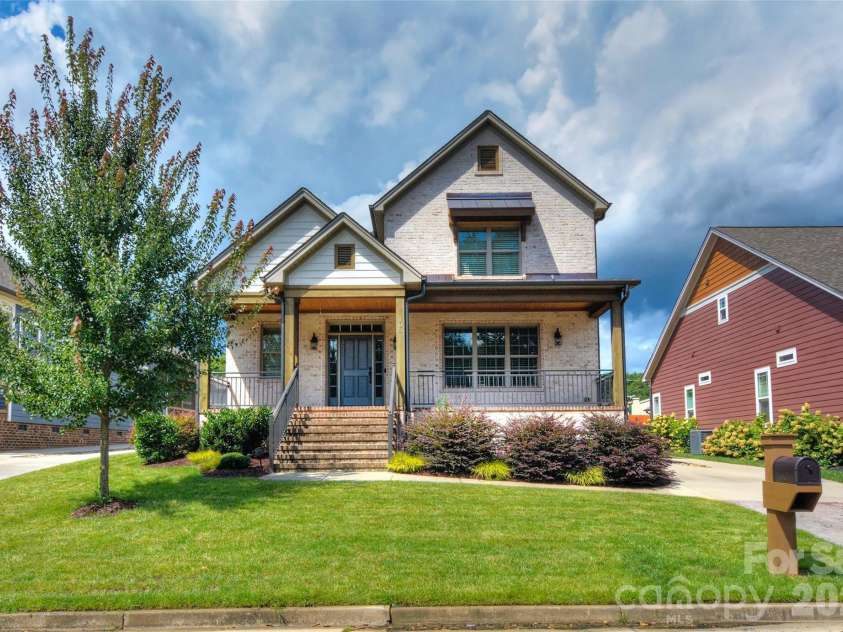 108 Bryant Street, Belmont, NC 28012.  MLS# CAR4388726, YatesRealty ID 32645. 