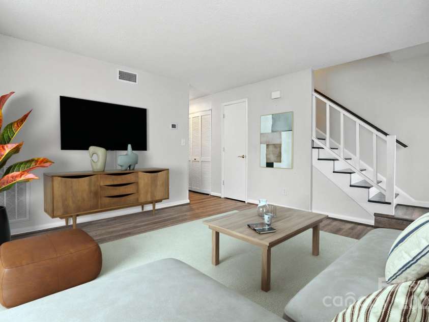 1101 Surry Lane, Gastonia, NC 28054.  MLS# CAR4291971, YatesRealty ID 32646. 