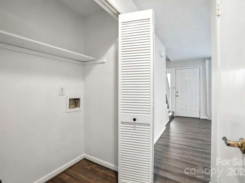 1101 Surry Lane, Gastonia, NC 28054.  MLS# CAR4291971, YatesRealty ID 32646. 