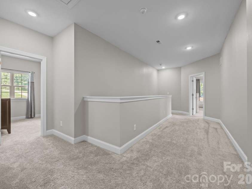 141 Rain Shadow Drive, Mooresville, NC 28115.  MLS# CAR4389349, YatesRealty ID 32646. 
