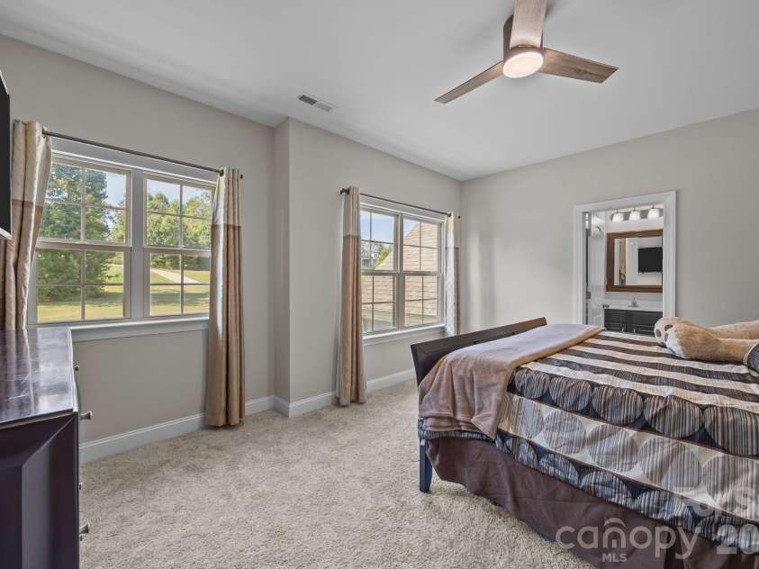141 Rain Shadow Drive, Mooresville, NC 28115.  MLS# CAR4389349, YatesRealty ID 32646. 