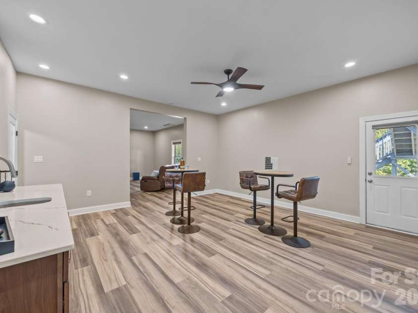 141 Rain Shadow Drive, Mooresville, NC 28115.  MLS# CAR4389349, YatesRealty ID 32646. 