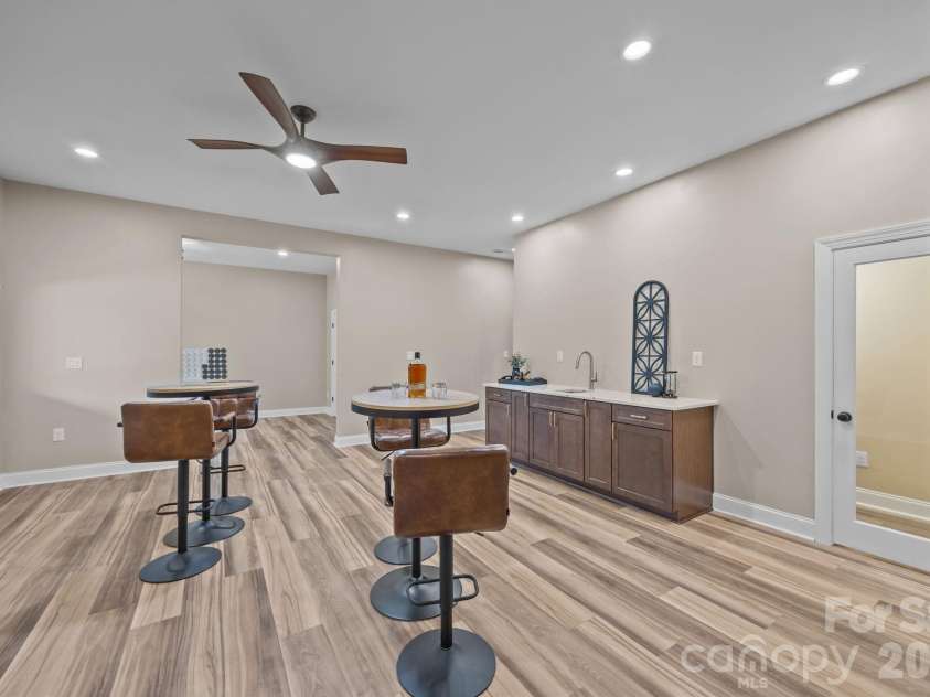 141 Rain Shadow Drive, Mooresville, NC 28115.  MLS# CAR4389349, YatesRealty ID 32646. 