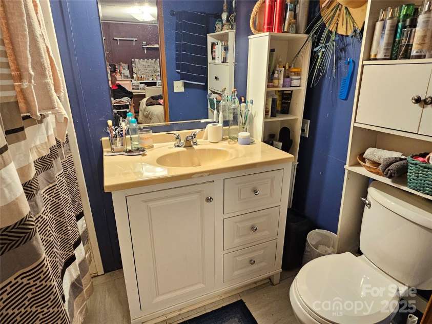 5929 Mourglea Avenue, Connelly Springs, NC 28612.  MLS# CAR4293072, YatesRealty ID 32648. 