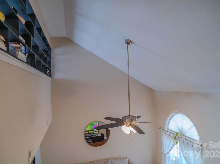 10202 Orchard Grass Court, Charlotte, NC 28278.  MLS# CAR4246172, YatesRealty ID 3265. 