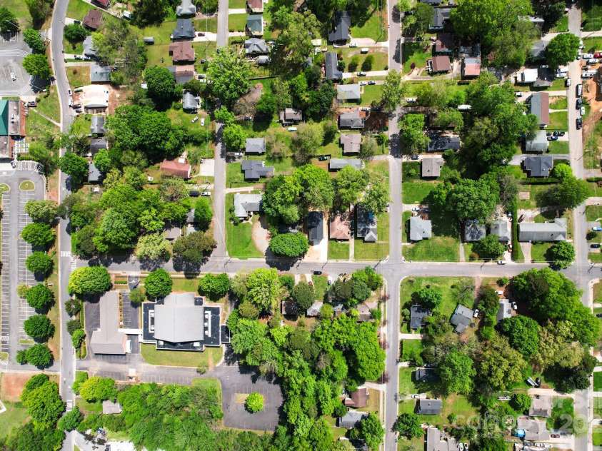 10202 Orchard Grass Court, Charlotte, NC 28278.  MLS# CAR4246172, YatesRealty ID 3265. 