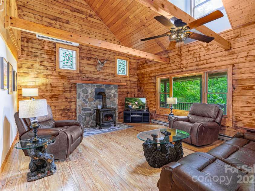 1149 Unahala Creek Road, Bryson City, NC 28713.  MLS# CAR4292333, YatesRealty ID 32651. 