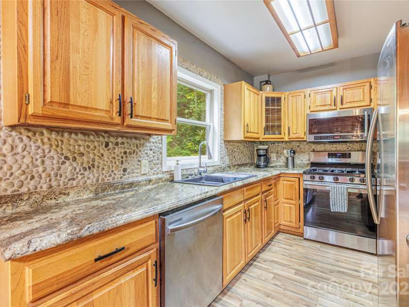 1149 Unahala Creek Road, Bryson City, NC 28713.  MLS# CAR4292333, YatesRealty ID 32651. 