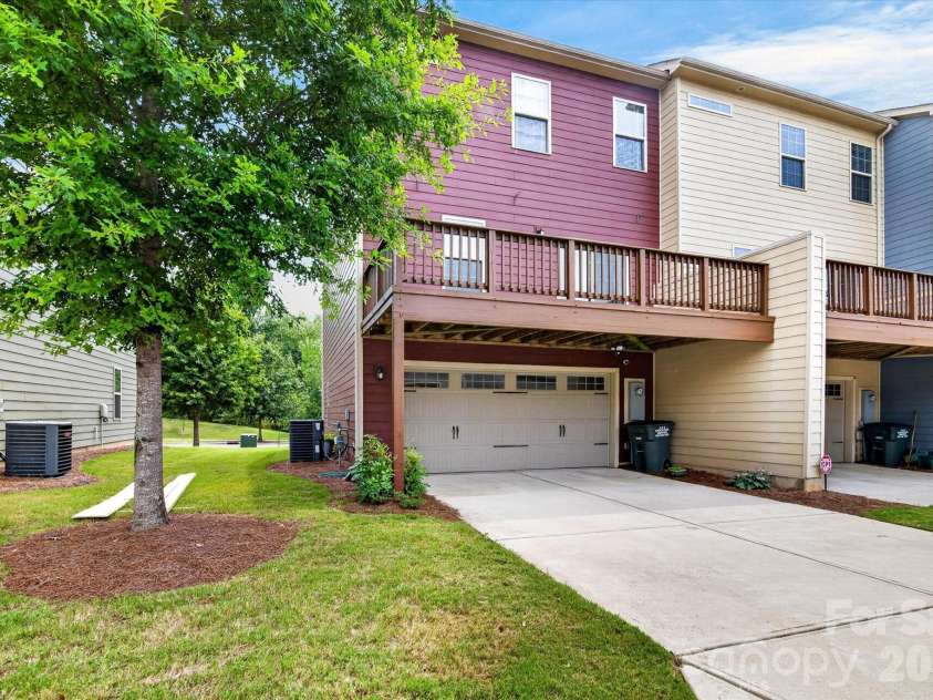 3742 Speer Boulevard, Charlotte, NC 28217.  MLS# CAR4395023, YatesRealty ID 32651. 