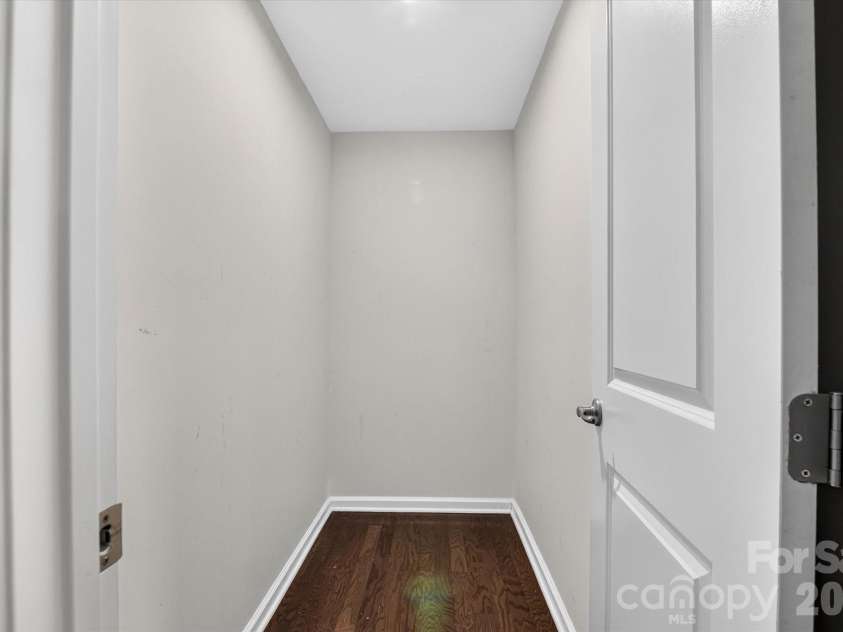 3742 Speer Boulevard, Charlotte, NC 28217.  MLS# CAR4395023, YatesRealty ID 32651. 