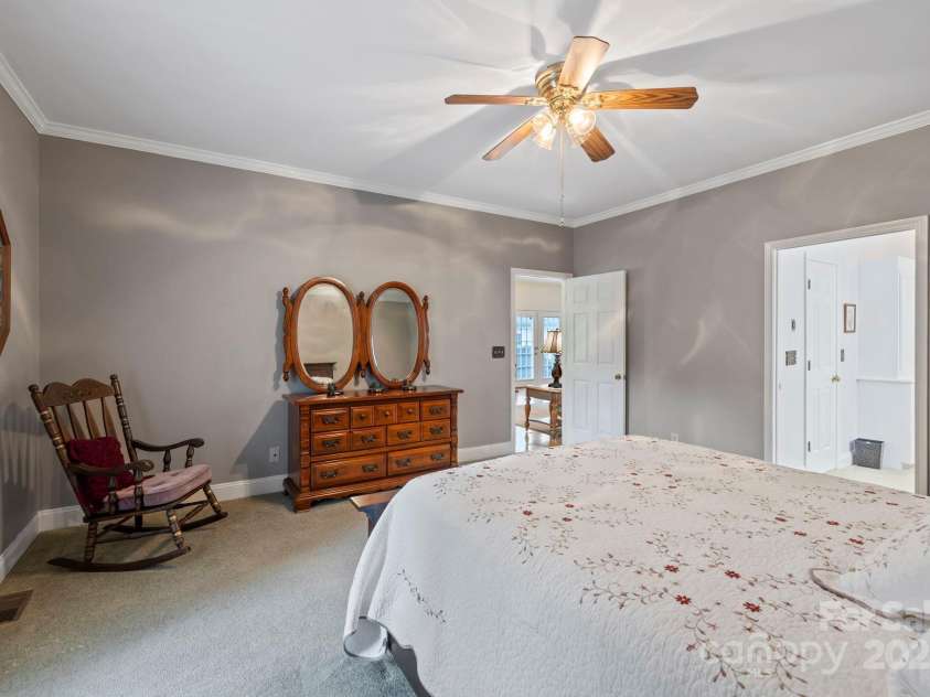 7 15th Vantage Street, Campobello, SC 29322.  MLS# CAR4293009, YatesRealty ID 32652. 