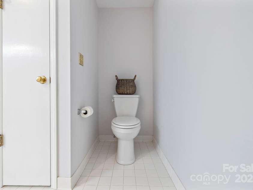 7 15th Vantage Street, Campobello, SC 29322.  MLS# CAR4293009, YatesRealty ID 32652. 