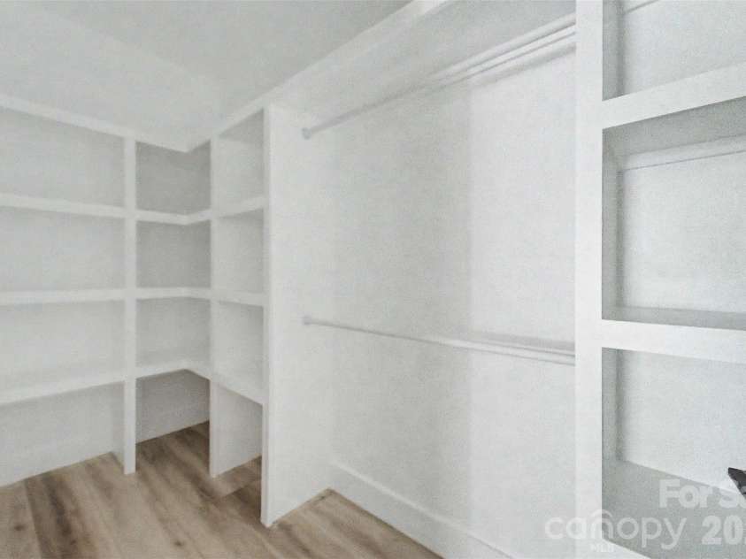 88 Foxwood Drive, Franklin, NC 28734.  MLS# CAR4396424, YatesRealty ID 32652. 