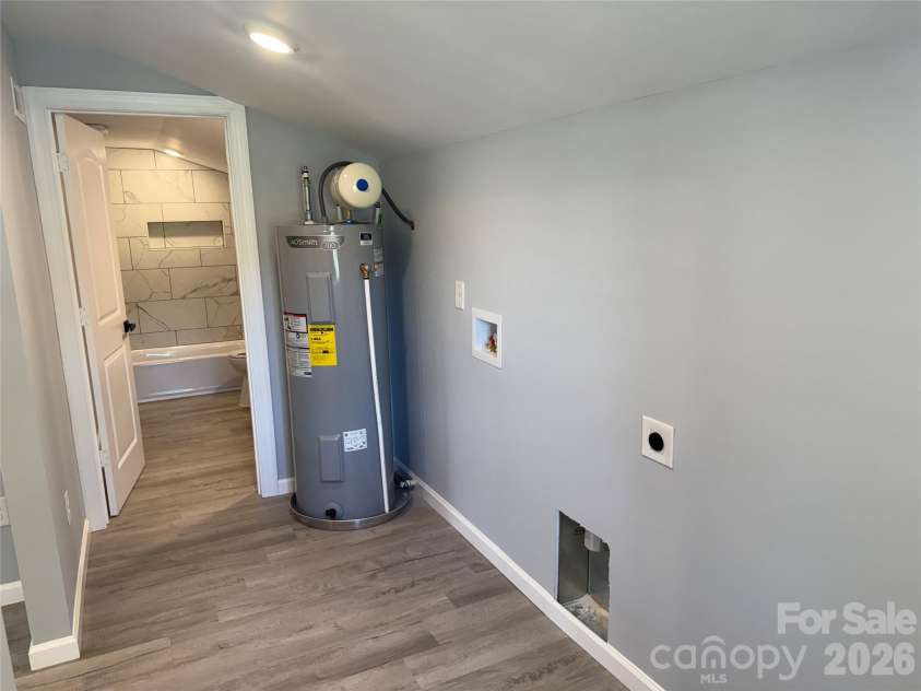 3812 Cliffside Road, Mooresboro, NC 28114.  MLS# CAR4393620, YatesRealty ID 32655. Laundry room
