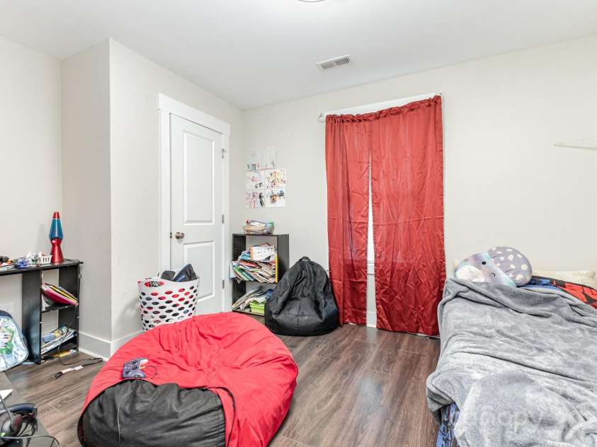 1050 Rush Street, Albemarle, NC 28001.  MLS# CAR4277361, YatesRealty ID 32657. 