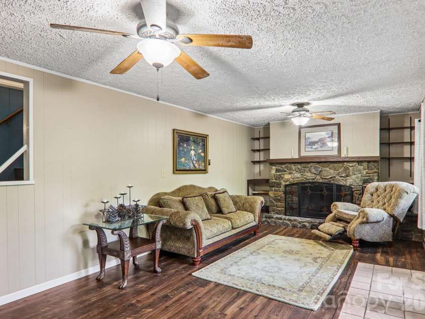 330 Riddle Cove Road, Maggie Valley, NC 28751.  MLS# CAR4395479, YatesRealty ID 32657. 