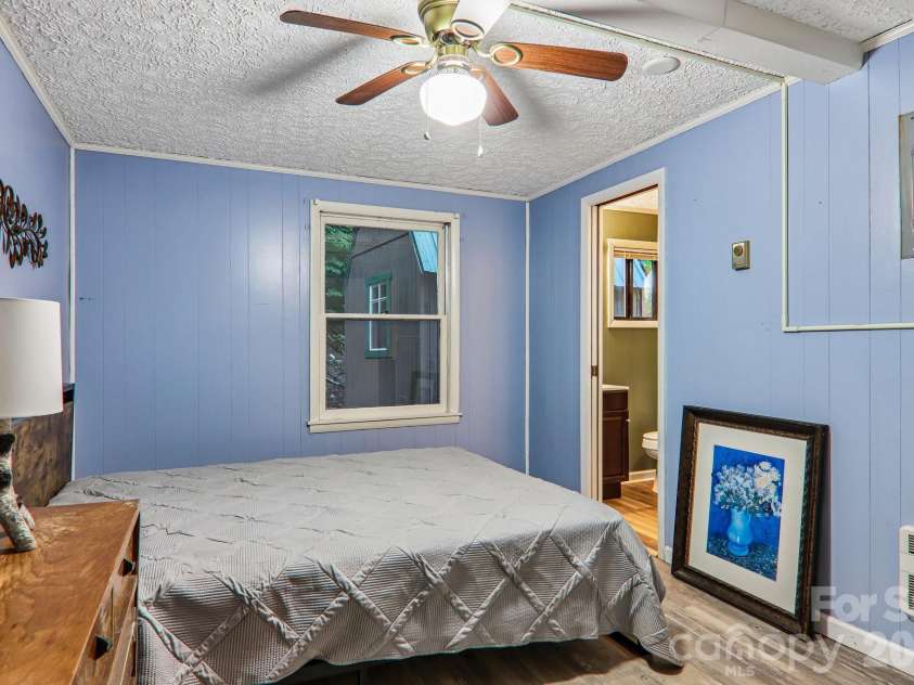 330 Riddle Cove Road, Maggie Valley, NC 28751.  MLS# CAR4395479, YatesRealty ID 32657. 