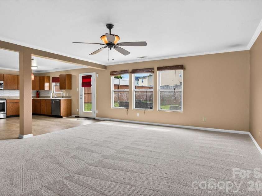 1533 Bray Drive, Charlotte, NC 28214.  MLS# CAR4383253, YatesRealty ID 32658. 