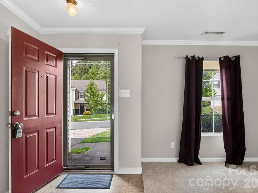 1533 Bray Drive, Charlotte, NC 28214.  MLS# CAR4383253, YatesRealty ID 32658. Entry
