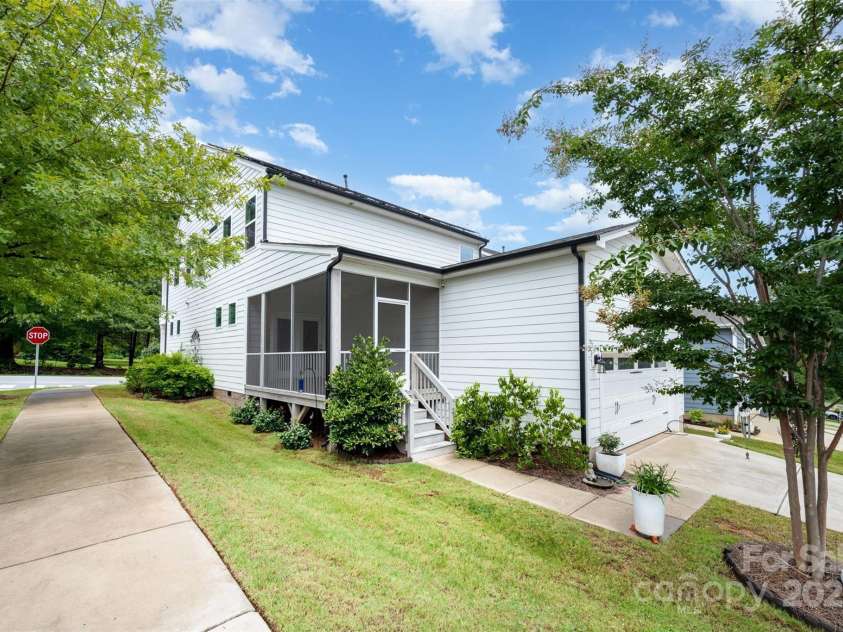 651 R L Stowe Road, Belmont, NC 28012.  MLS# CAR4293095, YatesRealty ID 32658. 