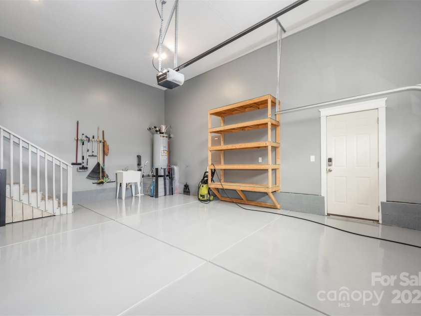 651 R L Stowe Road, Belmont, NC 28012.  MLS# CAR4293095, YatesRealty ID 32658. Garage