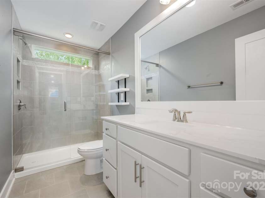 651 R L Stowe Road, Belmont, NC 28012.  MLS# CAR4293095, YatesRealty ID 32658. Secondary Bath