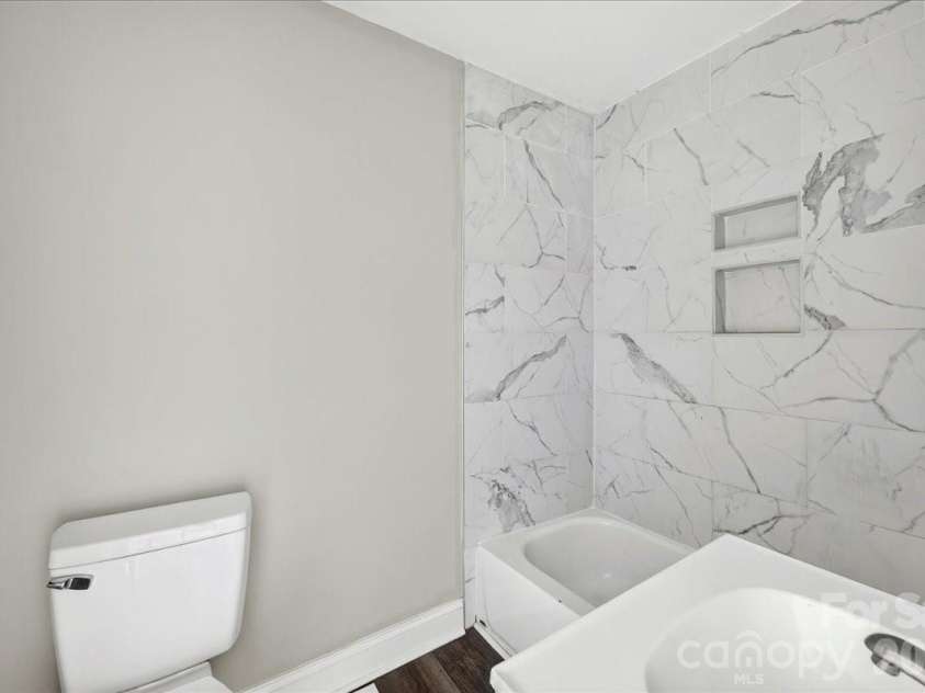 525 Cemetery Street, Salisbury, NC 28144.  MLS# CAR4397364, YatesRealty ID 32659. Bath view 1