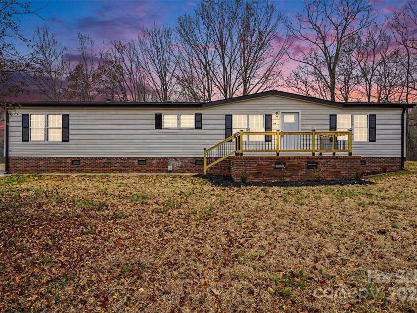 115 Lakeview Lane, China Grove, NC 28023.  MLS# CAR4333106, YatesRealty ID 3266. 