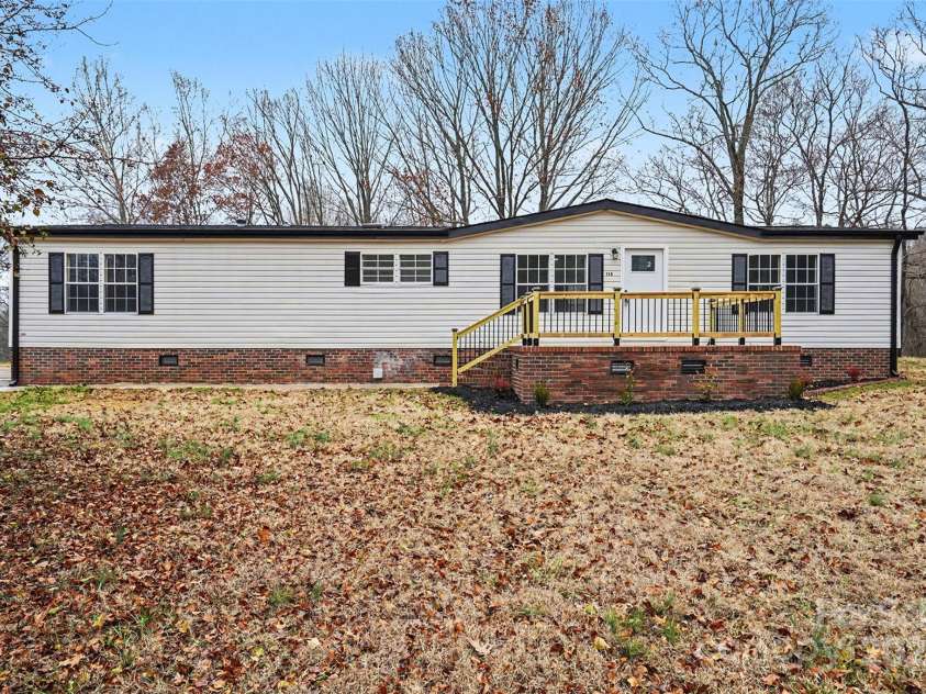 115 Lakeview Lane, China Grove, NC 28023.  MLS# CAR4333106, YatesRealty ID 3266. 