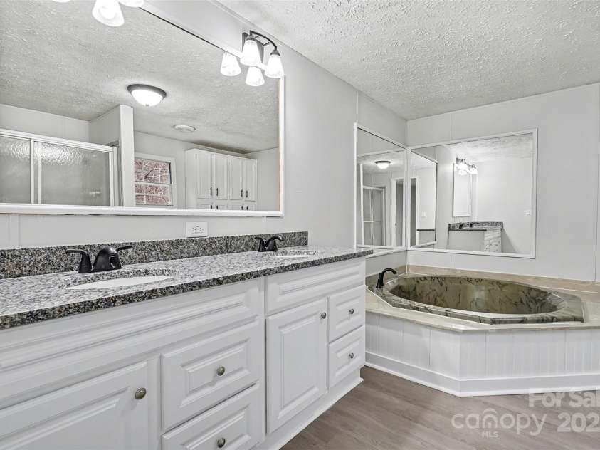 115 Lakeview Lane, China Grove, NC 28023.  MLS# CAR4333106, YatesRealty ID 3266. 