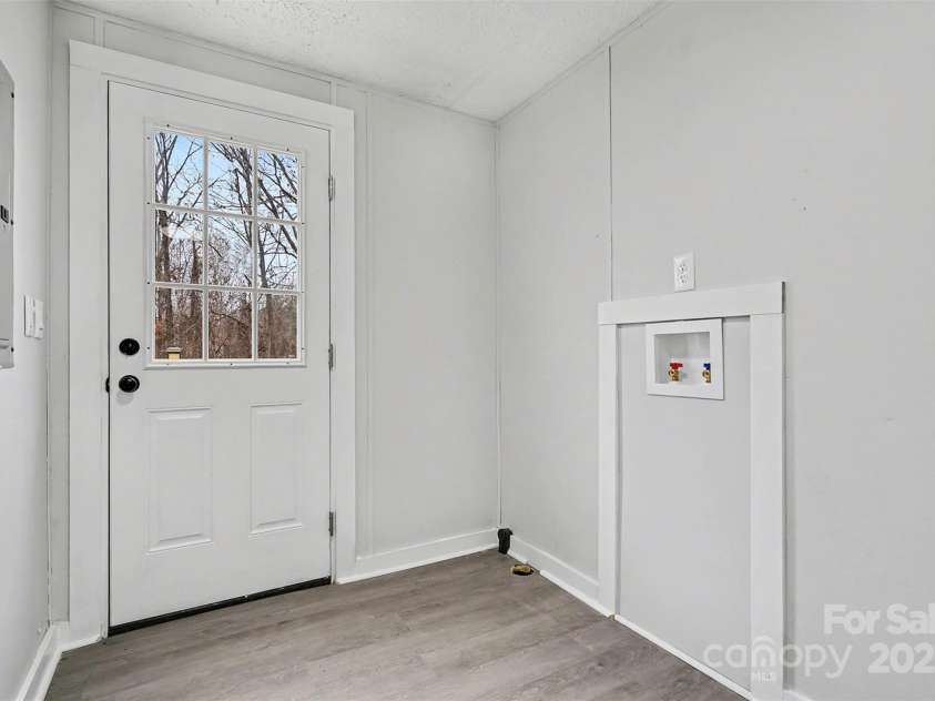 115 Lakeview Lane, China Grove, NC 28023.  MLS# CAR4333106, YatesRealty ID 3266. 