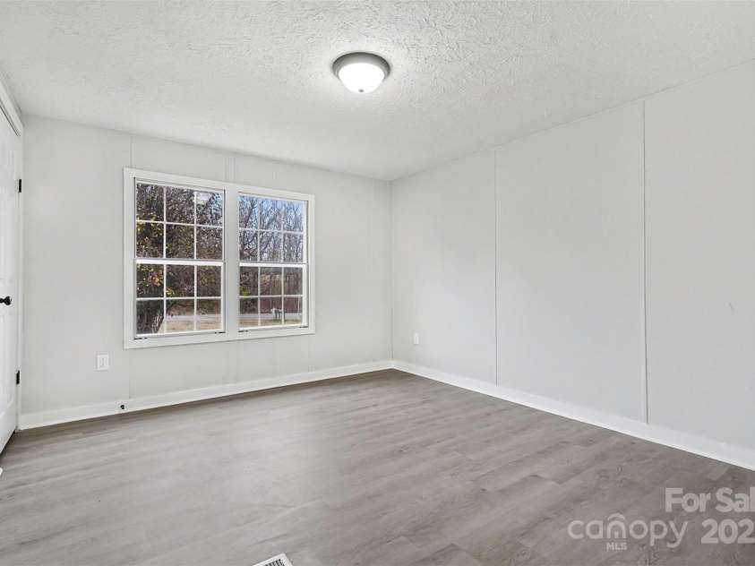 115 Lakeview Lane, China Grove, NC 28023.  MLS# CAR4333106, YatesRealty ID 3266. 