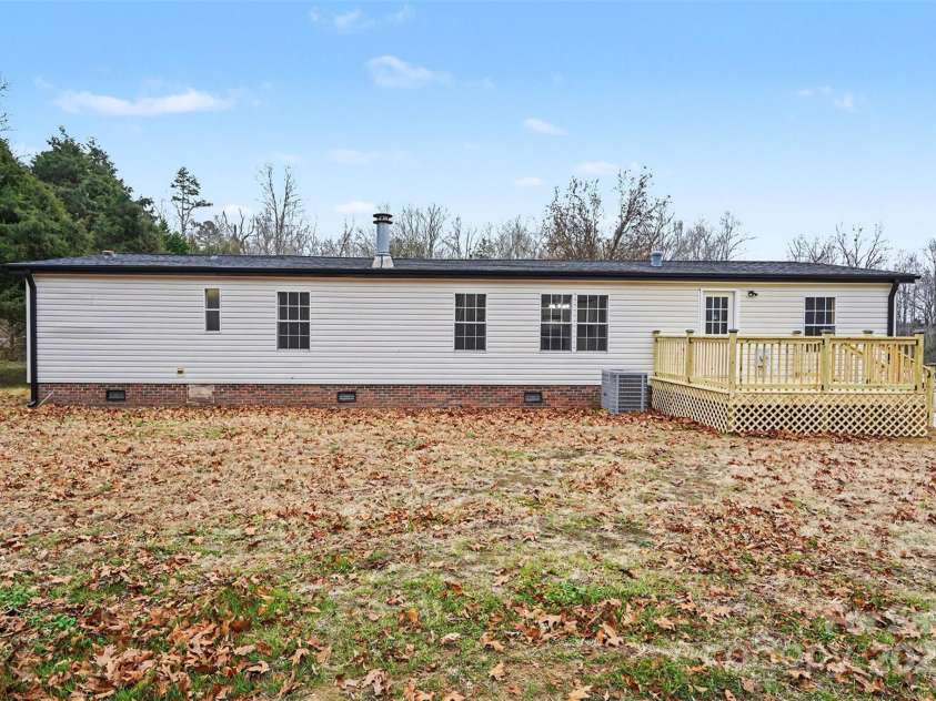 115 Lakeview Lane, China Grove, NC 28023.  MLS# CAR4333106, YatesRealty ID 3266. 